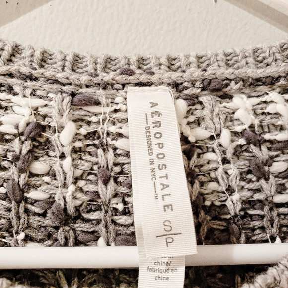 Aeropostale Gray knit Pattern Sweater - Picture 4 of 8